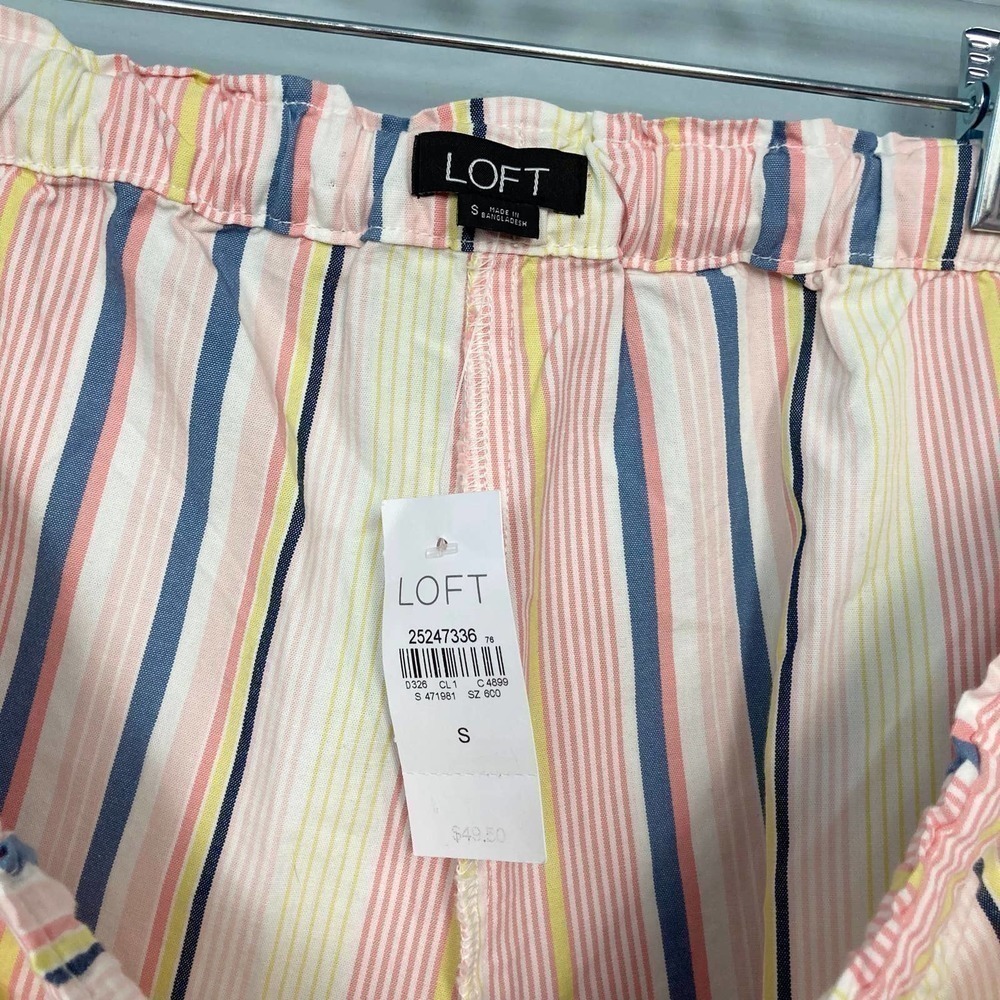 𝅺NWT Loft Striped Elastic Waist Drawstring Tie Waist Shorts with Pockets Size S - Picture 9 of 12